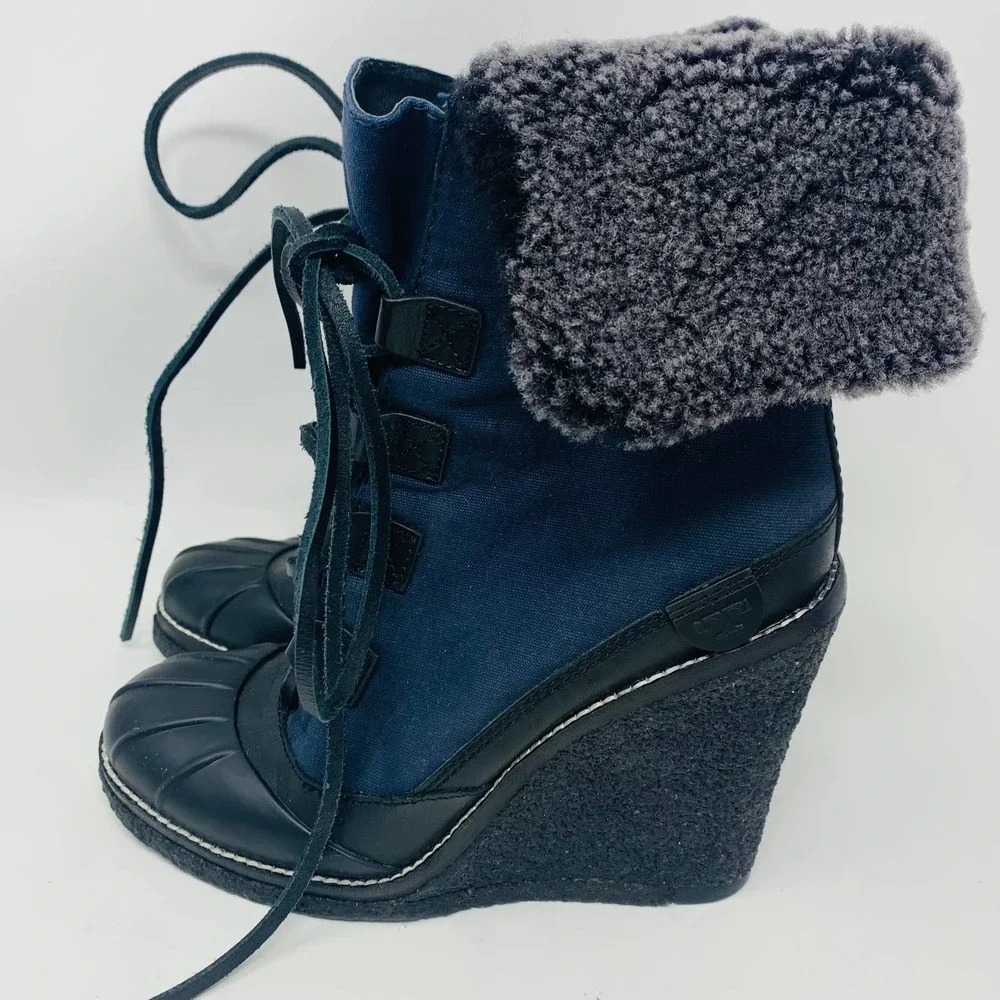 TORY BURCH Fairfax Shearling-Lined Wedge Boot, Black/Washed Navy, size 7 - Picture 3 of 12